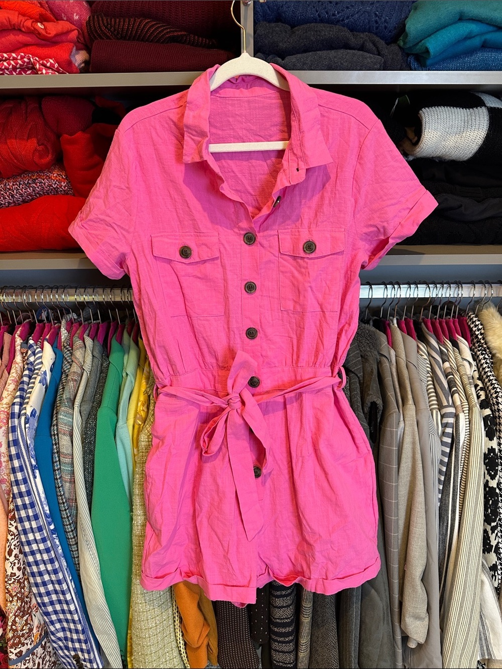 Unbranded pink short cuffed sleeve belted 2 pocket front button romper size M